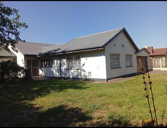 4 BEDROOM HOUSE FOR SALE IN VANDERBIJLPARK SE 6